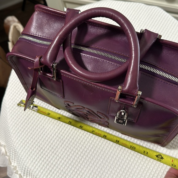 Loewe Authentic Purple Leather Women's Bag NWOT Firm - Picture 9 of 13